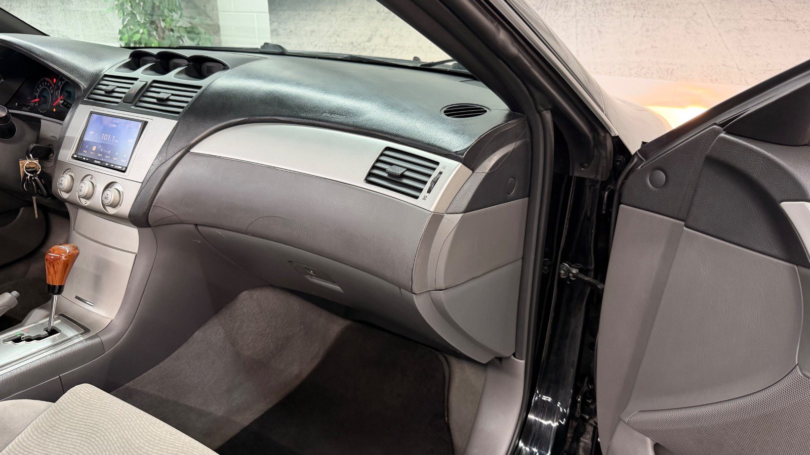 Used 2007 Toyota Solara SE FWD image 33