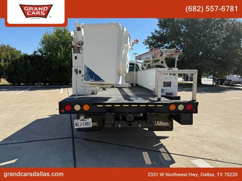 Used 2015 Ford F450 XL w/ Power Equipment Group image 4