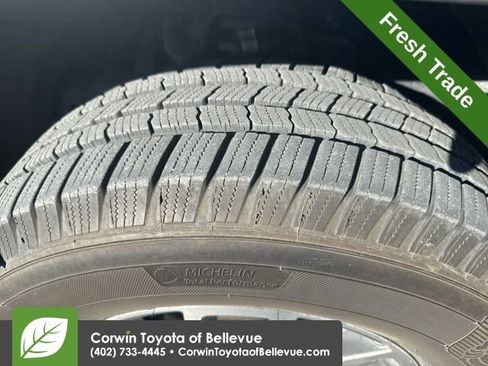 Used 2021 GMC Canyon AT4 w/ Driver Alert Package image 11