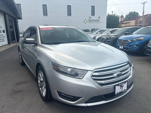 Used 2015 Ford Taurus Limited FWD image 7