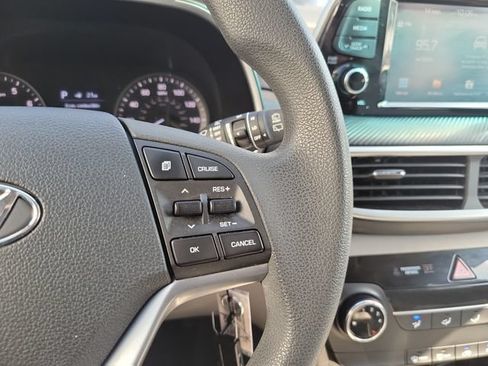 Used 2021 Hyundai Tucson SE FWD image 18