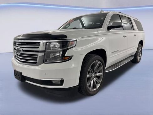 Used 2016 Chevrolet Suburban LTZ image 4