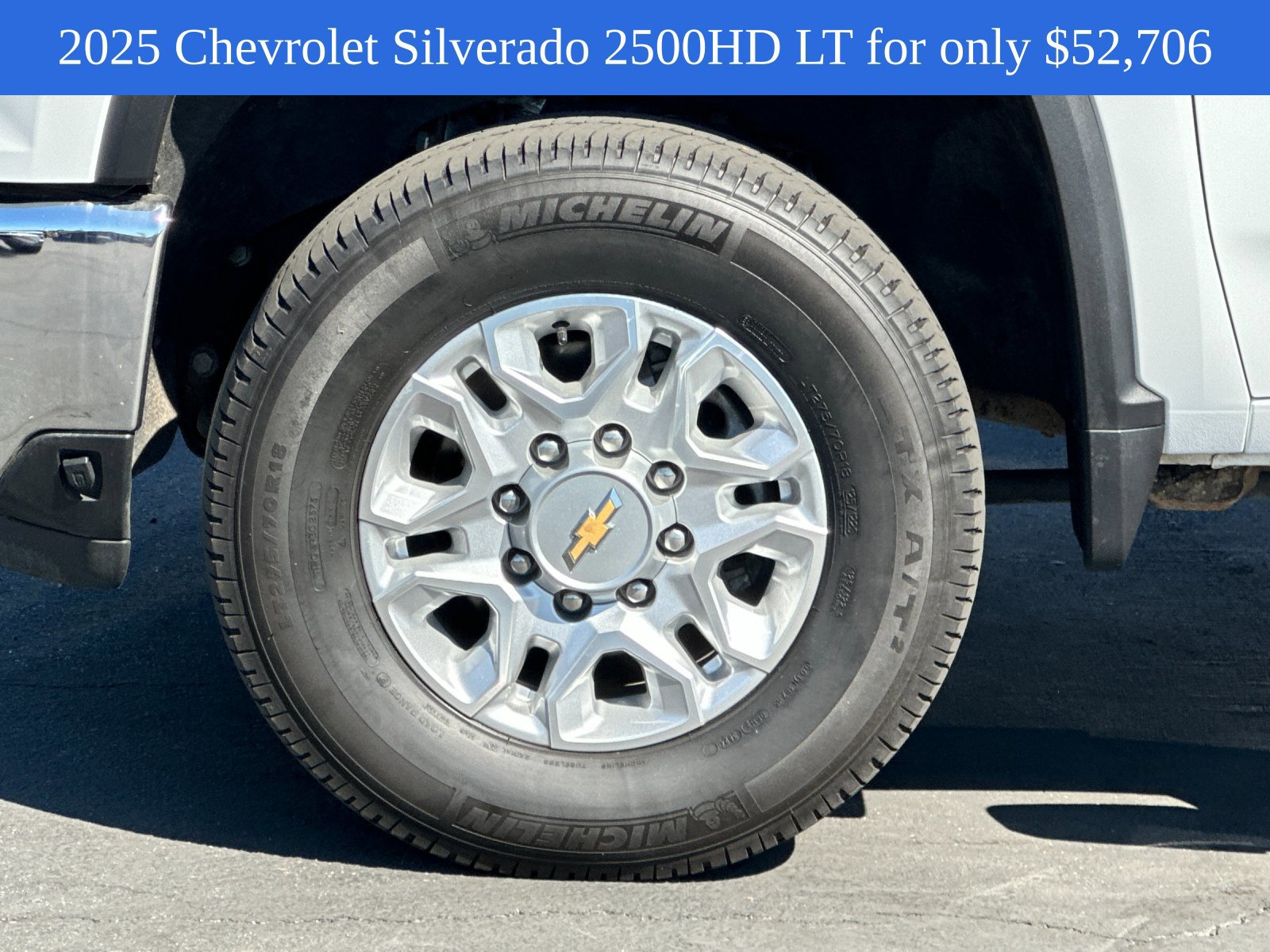 Used 2025 Chevrolet Silverado 2500 LT AWD/4WD image 27