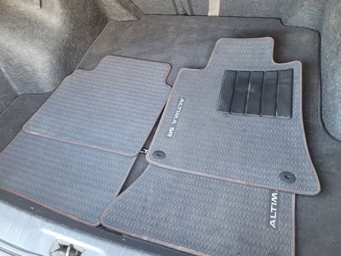 Used 2023 Nissan Altima 2.5 SR image 18