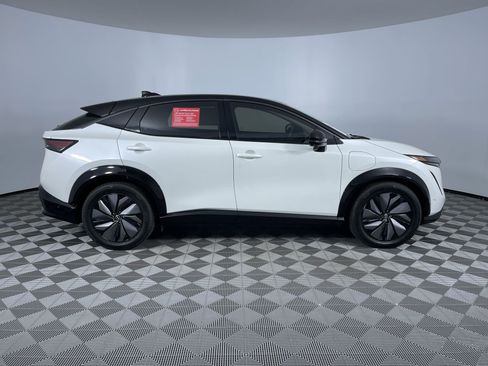 Certified 2023 Nissan Ariya AWD/4WD image 10