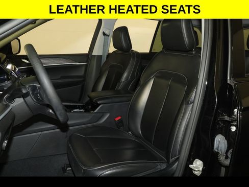 Used 2023 Jeep Grand Cherokee 4WD 4xe image 4