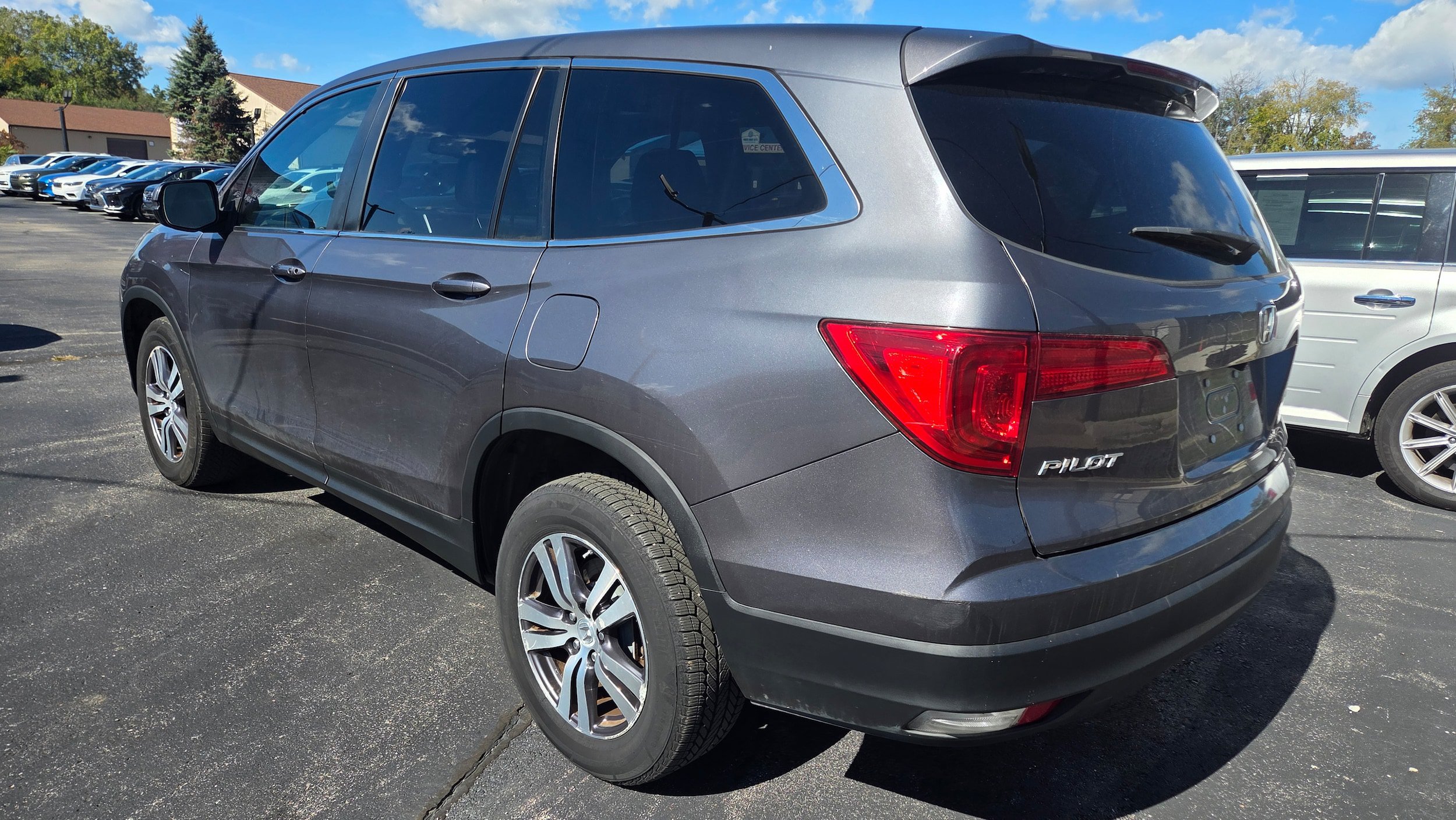 Used 2017 Honda Pilot EX-L image 14