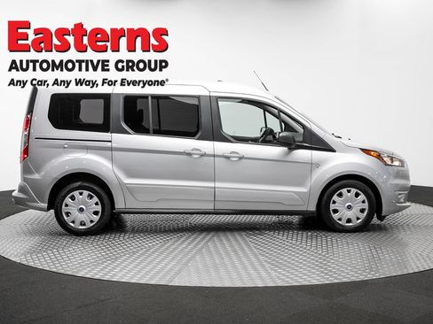 Used 2021 Ford Transit Connect XLT FWD image 4