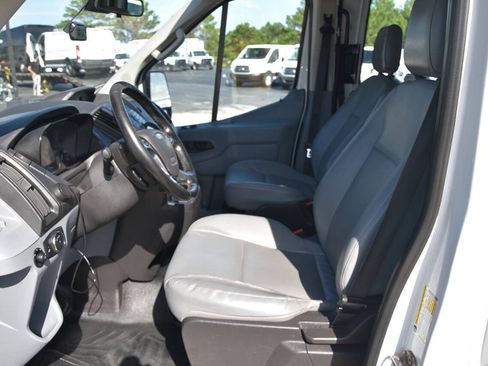 Used 2016 Ford Transit 250 148 Medium Roof RWD image 9