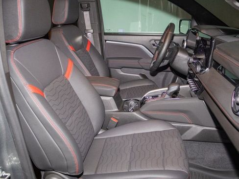 Certified 2024 Chevrolet Colorado Z71 w/ Z71 Convenience Package 2 image 16