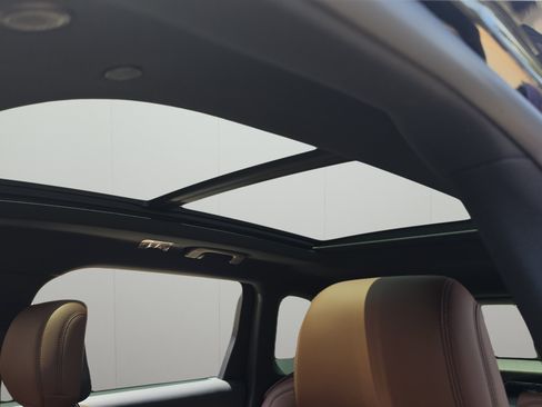 New 2026 Lincoln Nautilus Reserve w/ Jet Appearance Package AWD/4WD image 20