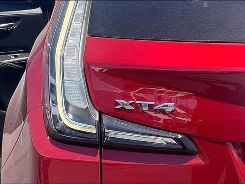 Used 2021 Cadillac XT4 Sport FWD image 29