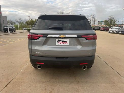 Used 2023 Chevrolet Traverse LT w/ LPO, Floor Liner Package AWD/4WD image 6