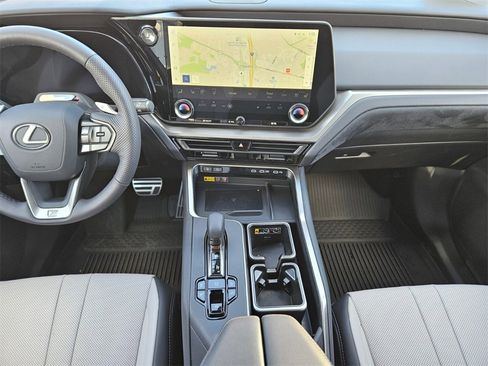 Used 2025 Lexus TX 350 AWD image 12