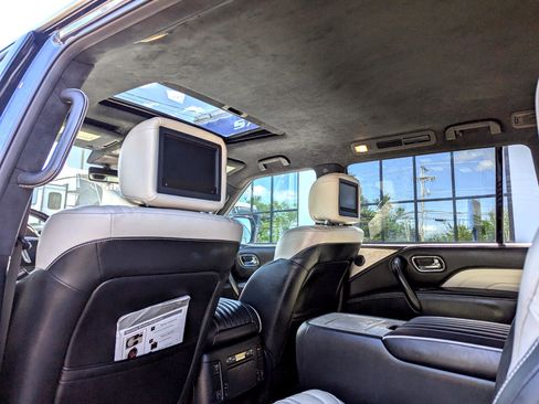 Used 2019 INFINITI QX80 Limited w/ All-Season Package image 43