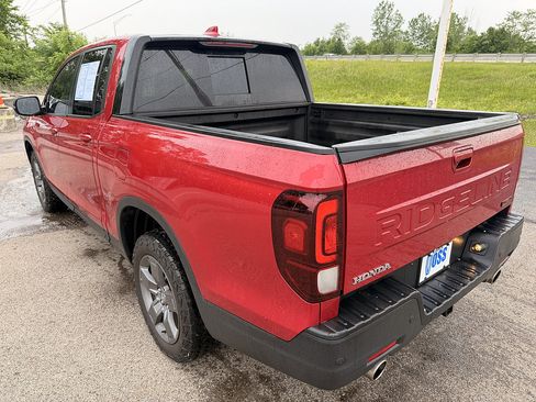 Certified 2025 Honda Ridgeline TrailSport image 5