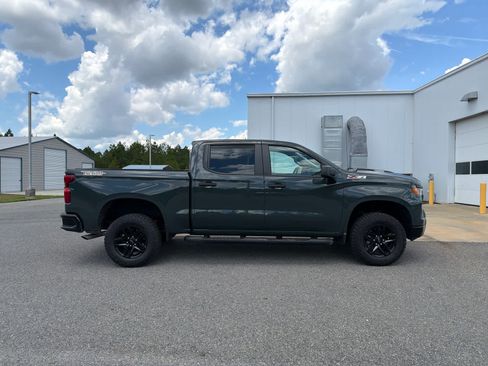 Used 2026 Chevrolet Silverado 1500 Custom Trail Boss AWD/4WD image 3