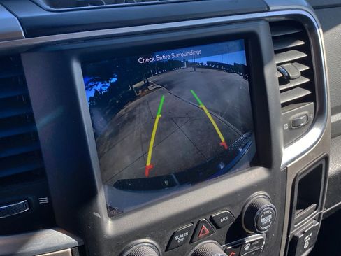 Used 2019 RAM 1500 Big Horn image 18