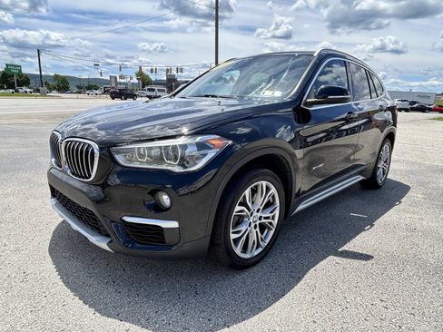 Used 2017 BMW X1 xDrive28i AWD/4WD image 2