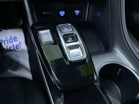 Used 2023 Hyundai Sonata SE w/ Preferred Accessory Package image 23