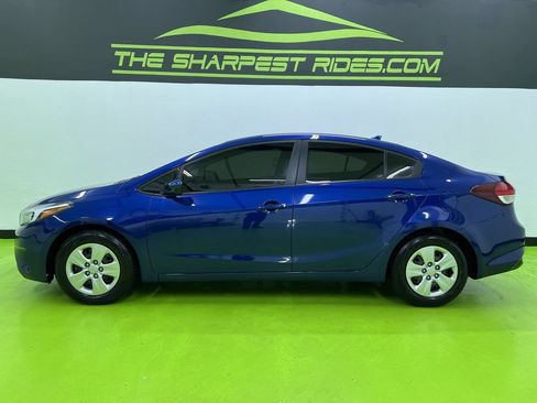 Used 2018 Kia Forte LX FWD image 6