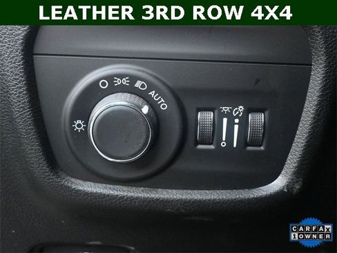 Used 2023 Jeep Grand Cherokee L Laredo image 16