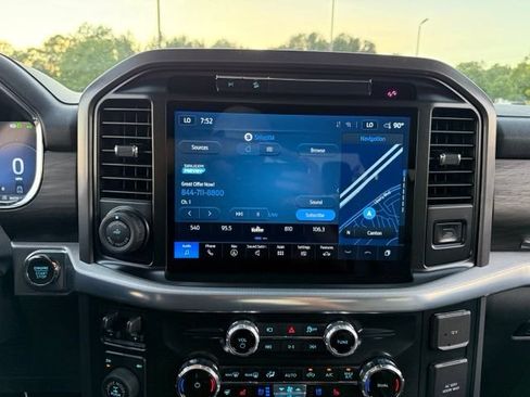 Used 2025 Ford F150 Lariat w/ Equipment Group 501A Mid AWD/4WD image 19