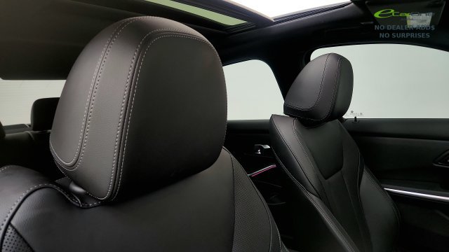 Used 2026 BMW 330i Sedan RWD image 39