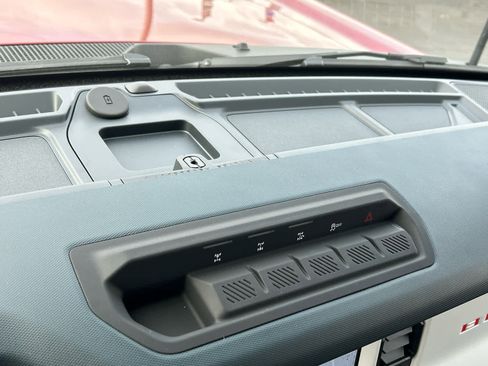 New 2026 Ford Bronco Heritage Edition image 43