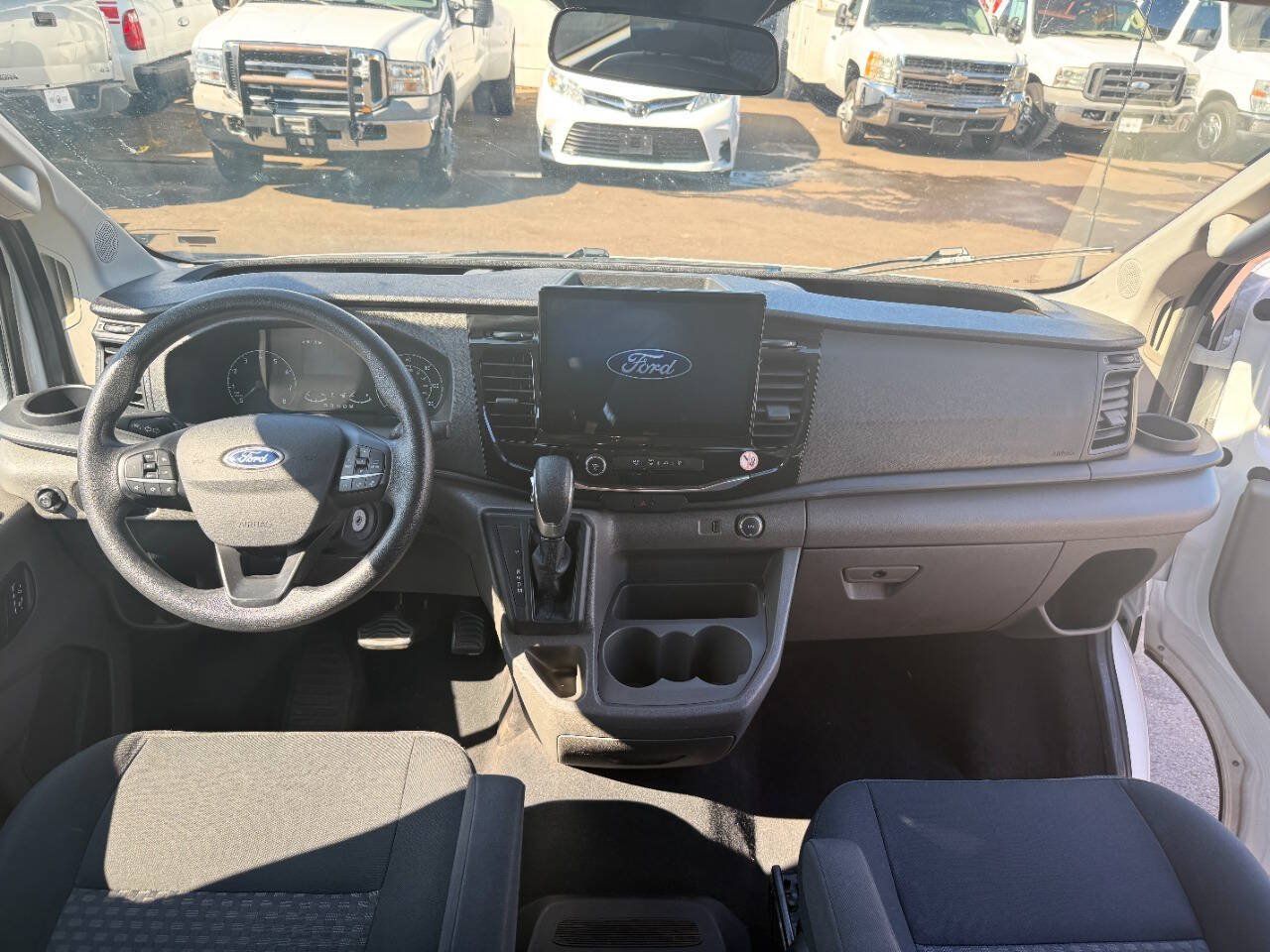 Used 2024 Ford Transit 350 XLT RWD image 22