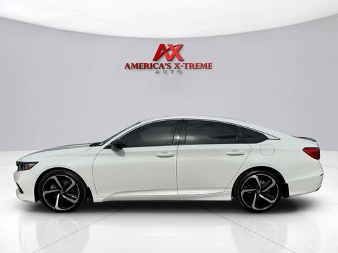 Used 2021 Honda Accord Sport image 2