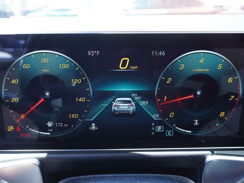 Used 2021 Mercedes-Benz GLB 250 4MATIC image 21