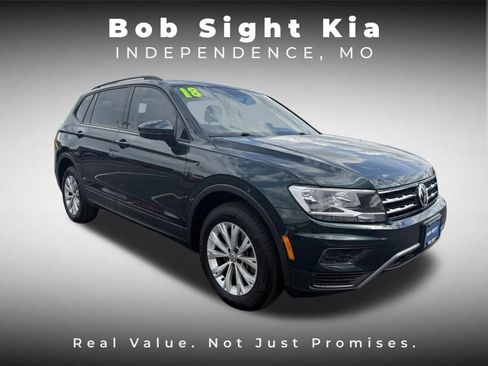 Used 2018 Volkswagen Tiguan S FWD image 22