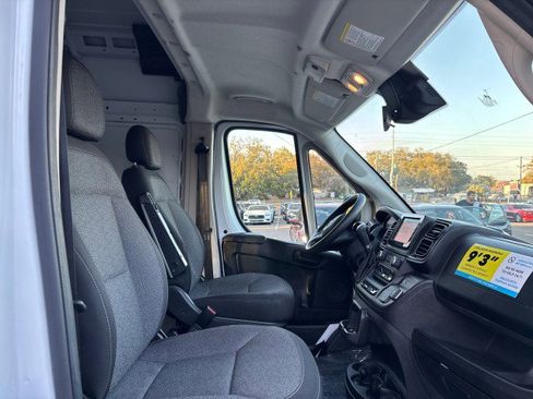 Used 2022 RAM ProMaster 2500 image 12