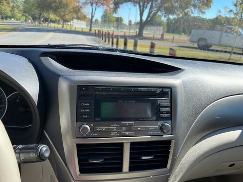 Used 2008 Subaru Impreza Outback Sport image 9