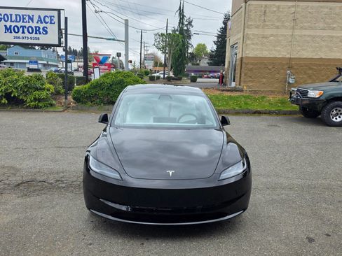 Used 2025 Tesla Model 3 Long Range RWD image 2