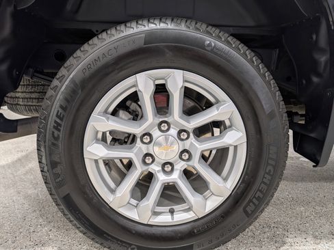 Used 2022 Chevrolet Silverado 1500 LT image 11