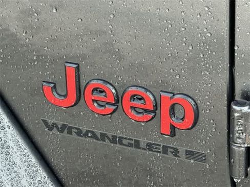 Used 2023 Jeep Wrangler Unlimited Sport image 27