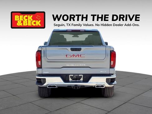 New 2026 GMC Sierra 1500 SLT image 6