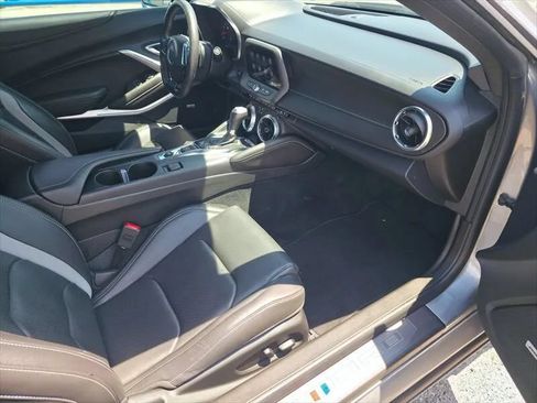Used 2024 Chevrolet Camaro LT RWD image 16