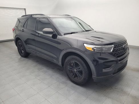 Used 2020 Ford Explorer XLT w/ Comfort Package AWD/4WD image 11