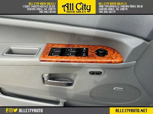 Used 2007 Jeep Grand Cherokee Overland image 23