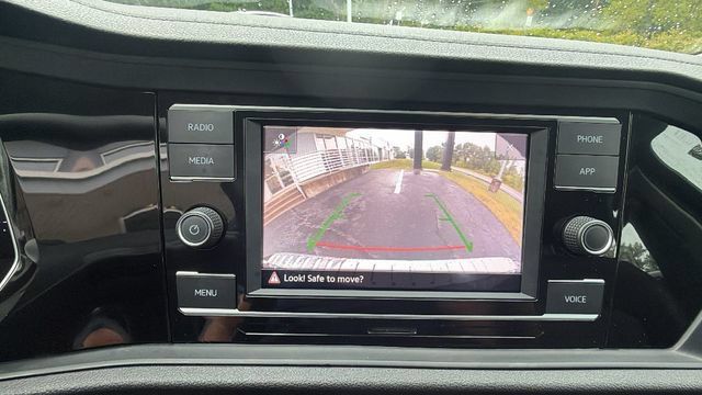 Used 2024 Volkswagen Jetta SE FWD image 30