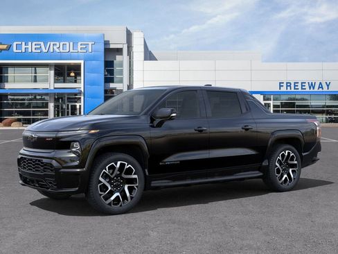 New 2024 Chevrolet Silverado EV RST image 2