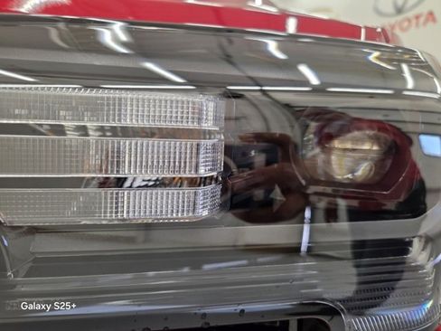 New 2025 Toyota Tacoma TRD Off-Road image 14