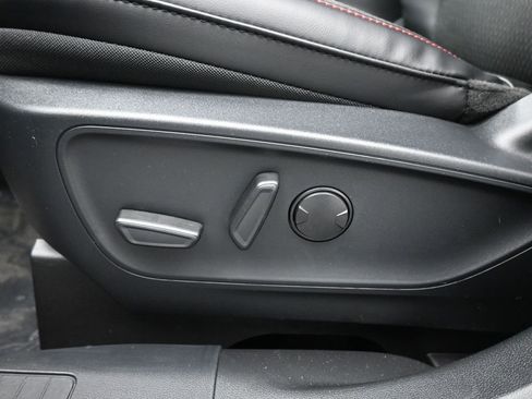 New 2025 Ford Escape ST-Line w/ Tech Pack #1 image 10