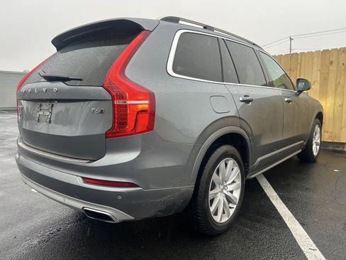 Used 2016 Volvo XC90 T6 Momentum w/ Momentum Plus Package image 6