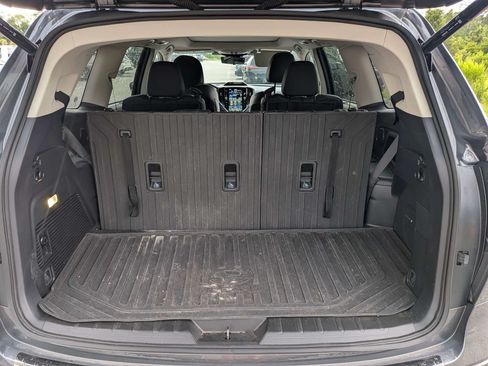 Certified 2025 Subaru Ascent Bronze Edition w/ Onyx Package AWD/4WD image 12