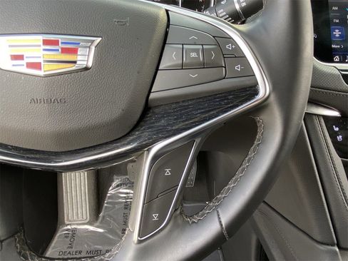 Certified 2025 Cadillac XT5 Premium Luxury image 23