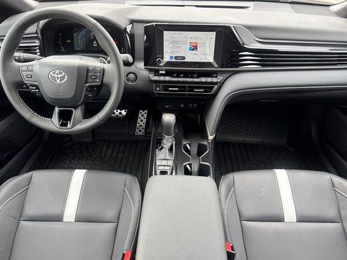 Certified 2026 Toyota Camry SE image 5